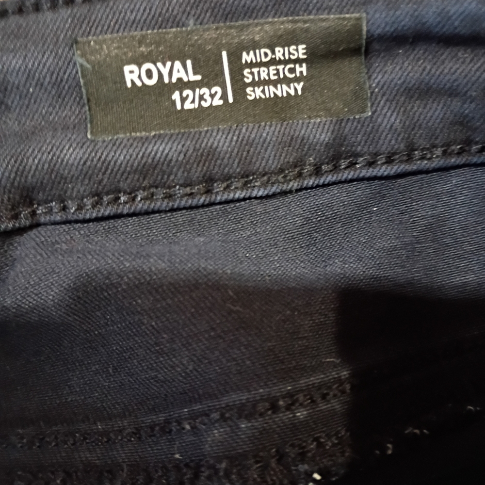 EUC‎ Size 12/32 BUFFALO DAVID BITTON Navy Mid-Rise Stretch Skinny Comfy Jeans - Picture 8 of 12